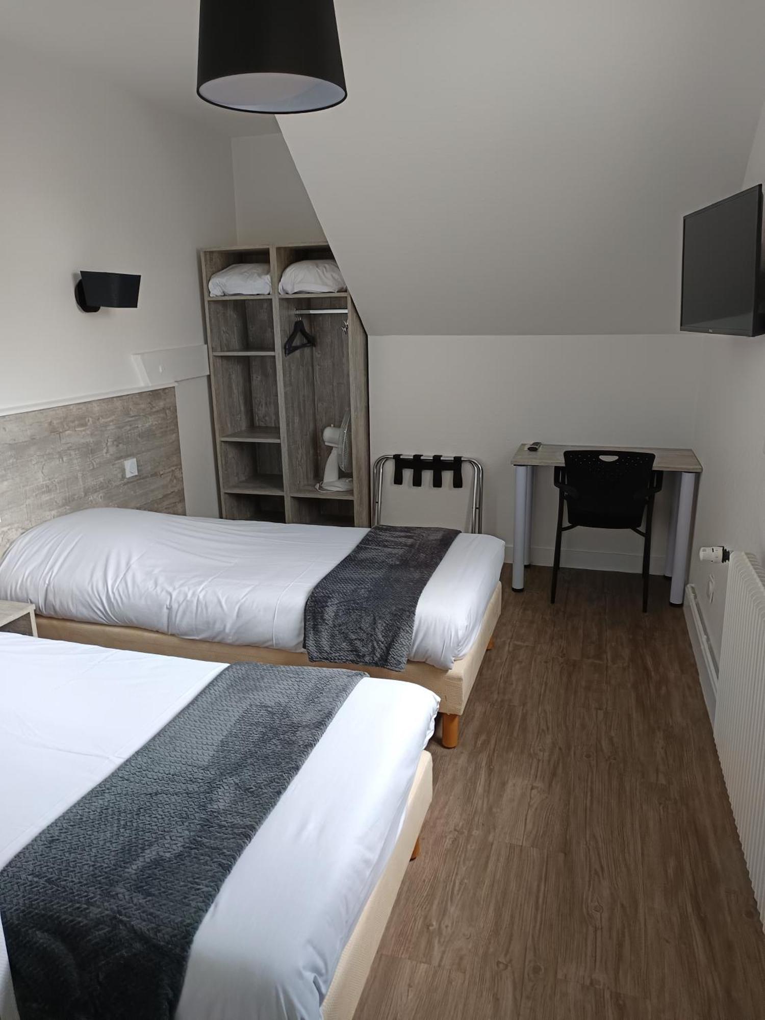 Le Relais Du Velors Otel Beaumont-en-Véron Dış mekan fotoğraf